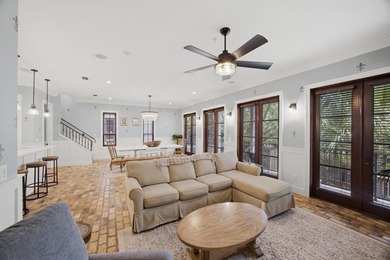 PRICED TO SELL!!! Welcome to this quintessential Baytowne Wharf - photo 1