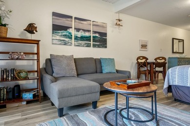 Excellent renovated studio unit located in the sweet spot of - photo 12