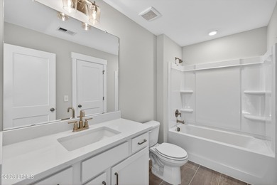 NEW PRICE $469,990 - MOVE-IN READY!! The 'Amelia' is a three - photo 17