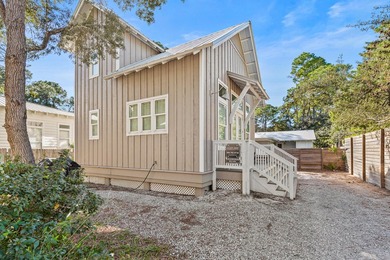 Charming Vintage Cottage & Carriage House in Historic Old - photo 20