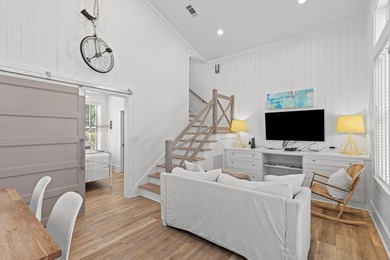Charming Vintage Cottage & Carriage House in Historic Old - photo 22