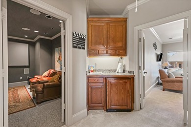 Welcome to 2021 Kings Pass, an exquisite luxury residence - photo 25