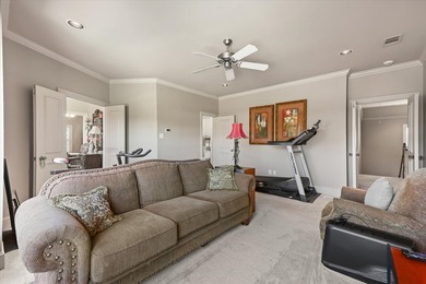 Welcome to 2021 Kings Pass, an exquisite luxury residence - photo 26