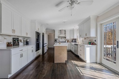 This is a rare opportunity to own a home on Anthony Drive, one - photo 7