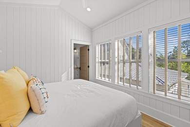 Charming Vintage Cottage & Carriage House in Historic Old - photo 30