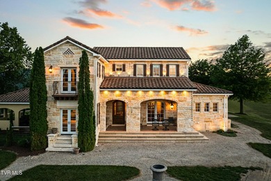 Villa Nove is a rare turnkey wine country estate and agritourism - photo 10