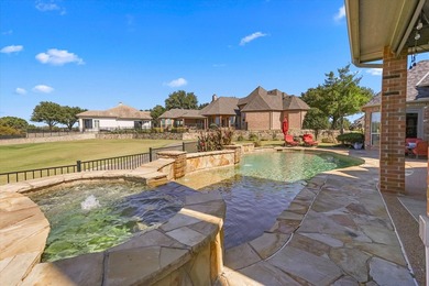 Welcome to 2021 Kings Pass, an exquisite luxury residence - photo 31