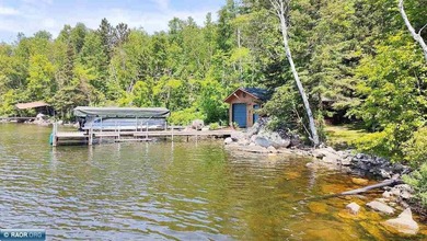 This exceptionally well maintained Lake Vermilion home sports - photo 32