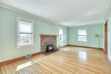 Welcome to 136 Hoover Road! This 1935 Colonial offers 4 spacious - photo 7