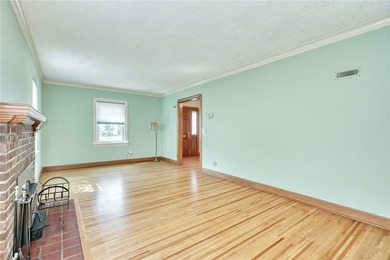 Welcome to 136 Hoover Road! This 1935 Colonial offers 4 spacious - photo 10