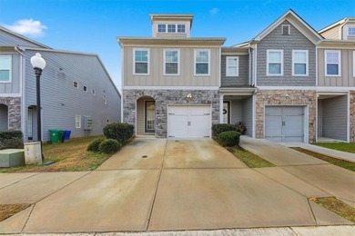 Walden Lake Townhome/Townhouse For Sale in Decatur Georgia