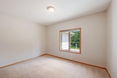 Rare opportunity to own these highly desired 55+ one level - photo 11