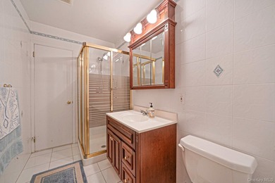 Welcome to Patchogue Shores! Nestled on a quiet, no through - photo 16