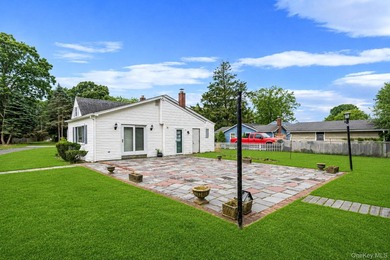 Welcome to Patchogue Shores! Nestled on a quiet, no through - photo 23