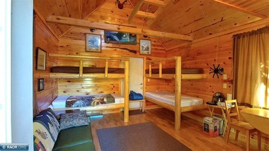 Looking for privacy? This furnished fishing, hunting, and family - photo 28