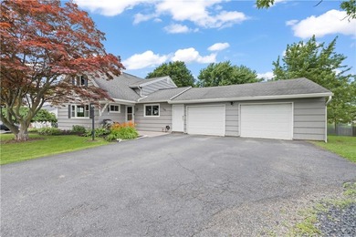 Welcome home to 4 bedroom, 1.5 bath home in Chili. Step inside - photo 1