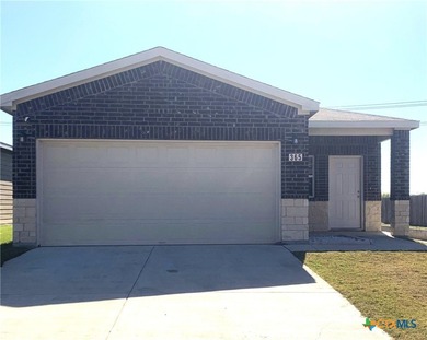 Lake Dunlap Home Active Under Contract in New Braunfels Texas