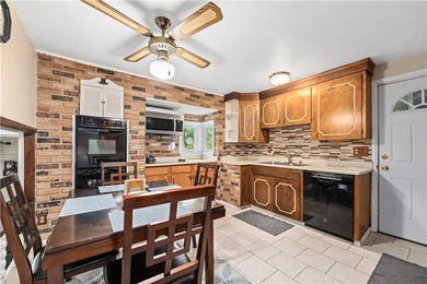 Welcome home to 4 bedroom, 1.5 bath home in Chili. Step inside - photo 10