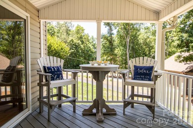 Gorgeous lake front home situated on 200 feet of shoreline - photo 22