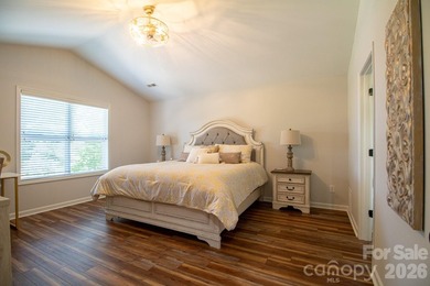 Gorgeous lake front home situated on 200 feet of shoreline - photo 24
