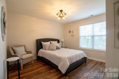Gorgeous lake front home situated on 200 feet of shoreline - photo 28