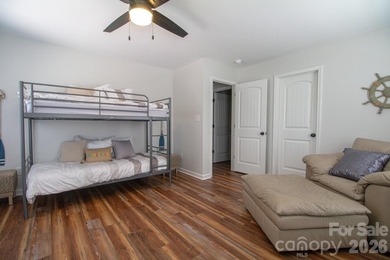 Gorgeous lake front home situated on 200 feet of shoreline - photo 32