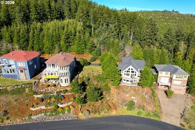 This lot lies perched up on the hill where you would get that - photo 2
