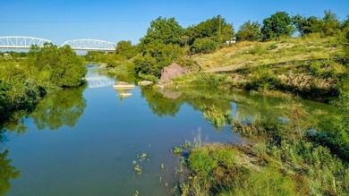 (private lake, pond, creek) Lot For Sale in Llano Texas
