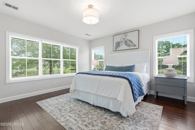 Beautifully maintained, lowcountry style, 4-bedroom, 4-bath home - photo 9