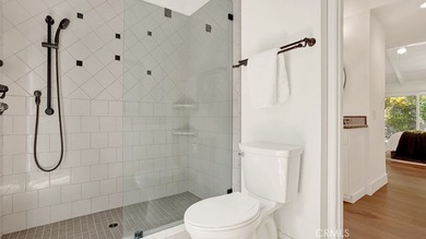 Set on a beautiful greenbelt with mature landscaping and - photo 15