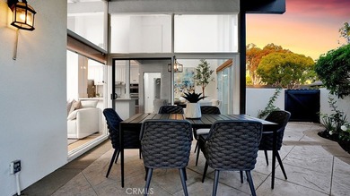 Set on a beautiful greenbelt with mature landscaping and - photo 20