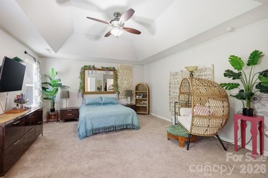 Welcome to this beautifully maintained, move-in ready home - photo 24