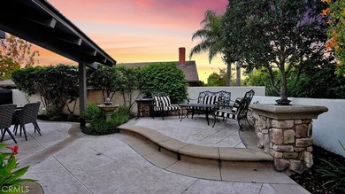 Set on a beautiful greenbelt with mature landscaping and - photo 26