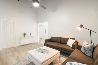 $60K PRICE REDUCTION!!! Perfectly positioned on iconic State - photo 27