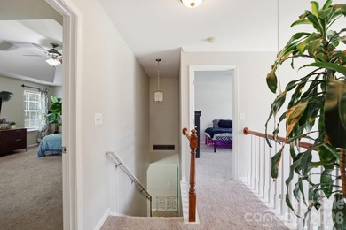 Welcome to this beautifully maintained, move-in ready home - photo 30