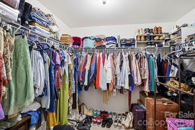 Welcome to this beautifully maintained, move-in ready home - photo 32