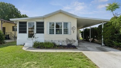 Lake Davenport  Home For Sale in Davenport Florida