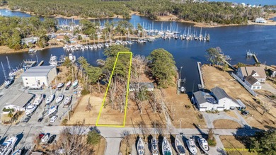 Neuse River Lot For Sale in Oriental North Carolina