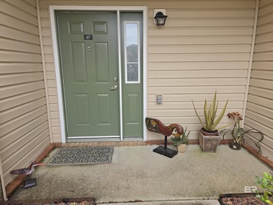 Great 3 Bedroom 2.5 Bath (1424 Sq Ft) Condo with Garage in - photo 4