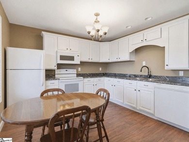 If you've been looking for a place with room to breathe, no HOA - photo 4
