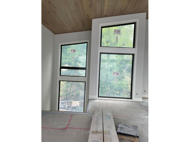 Welcome to Your Stunning New Lake Home on Highly Sought After - photo 16