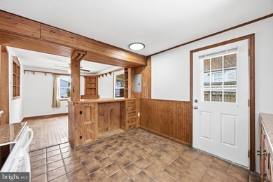 A charming move in ready 4 bedroom duplex, ready for you to call - photo 20
