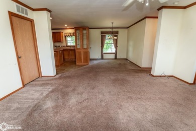 3 Bedrooms, 2 Baths and lots of space with 1512 sq. ft all on - photo 22