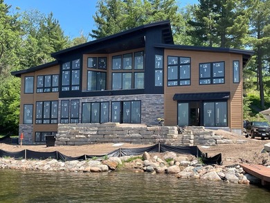 Welcome to Your Stunning New Lake Home on Highly Sought After - photo 23