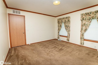 3 Bedrooms, 2 Baths and lots of space with 1512 sq. ft all on - photo 29