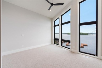 Welcome to Your Stunning New Lake Home on Highly Sought After - photo 33