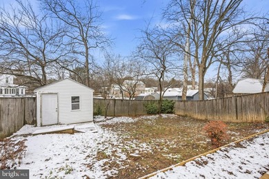 A charming move in ready 4 bedroom duplex, ready for you to call - photo 46