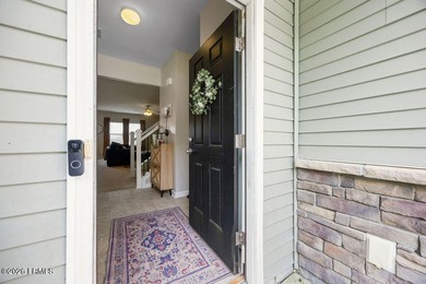 Welcome to this spacious 3-bedroom, 2.5-bath home with a 2-car - photo 9
