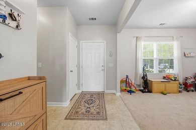 Welcome to this spacious 3-bedroom, 2.5-bath home with a 2-car - photo 10