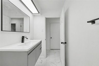 Welcome to 4329 Marie, where modern design meets timeless - photo 13